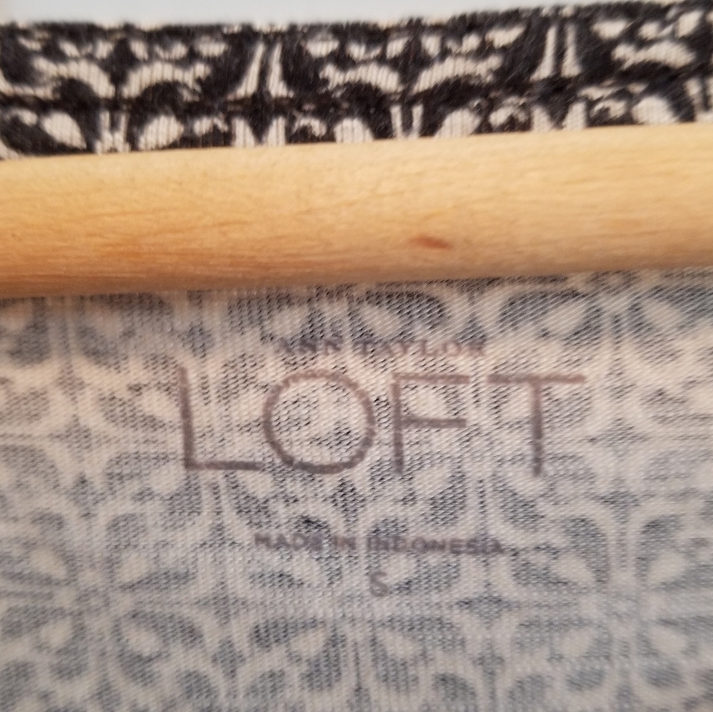 LOFT patterned shirt - Picture 3 of 4